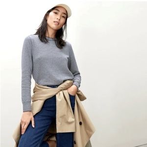 Everlane cotton navy stripe crewneck top xxs